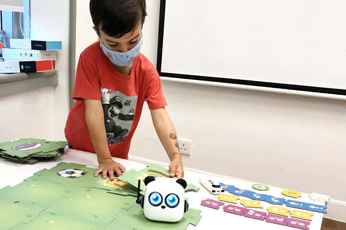 This Creative Coding Robot Provides Unplugged Education